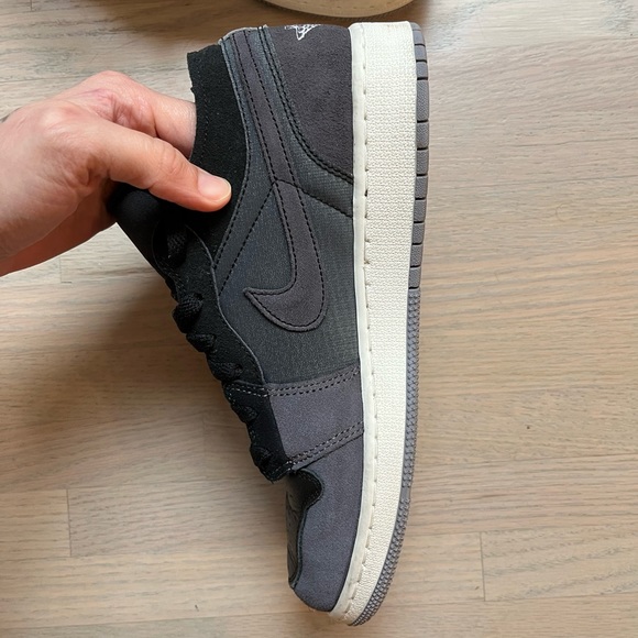 Nike Jordan 1 Low Craft - Picture 4 of 10